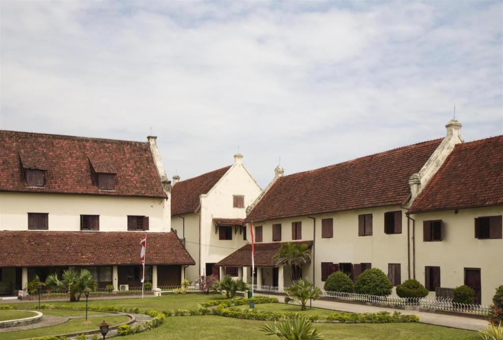 The Rinra Macáçar Exterior foto
